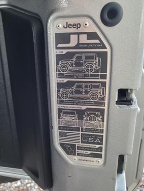 Gray 2019 Jeep Wrangler Unlimited Sport S