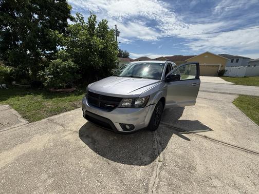 2019 Dodge Journey SE