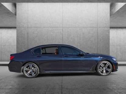 2019 BMW 740 i