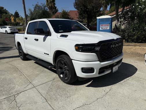 2025 RAM 1500 Big Horn