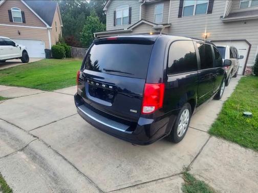 Blue 2015 Dodge Grand Caravan AVP/SE