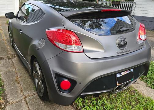 Gray 2015 Hyundai Veloster Turbo