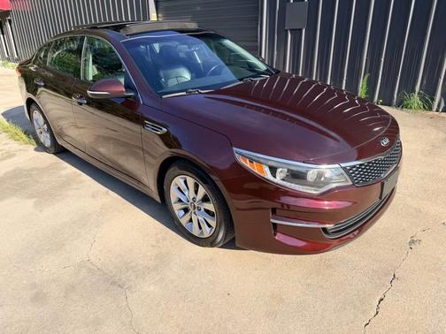 Red 2012 Kia Optima LX