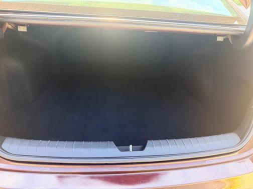 Red 2012 Kia Optima LX