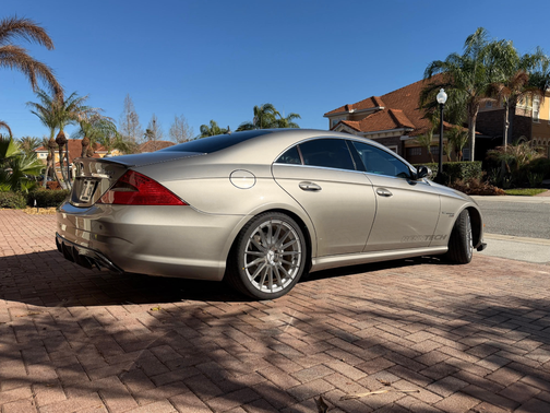 2006 Mercedes-Benz CLS-Class CLS55 AMG