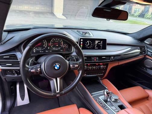 Gray 2018 BMW X6 M Base