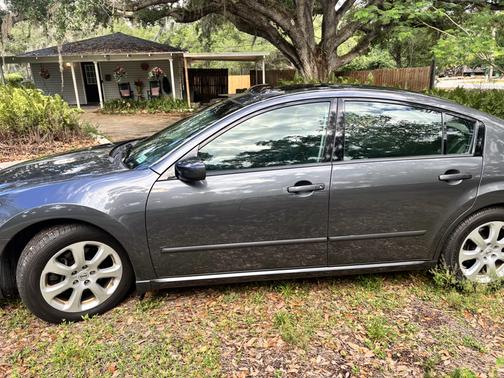 Gray 2007 Nissan Maxima SL