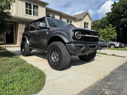 2021 Ford Bronco Outer Banks