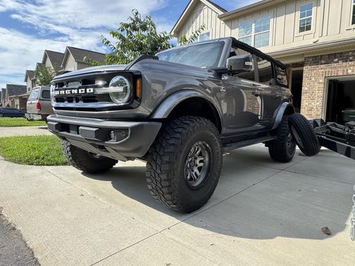 2021 Ford Bronco Outer Banks