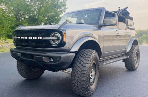 2021 Ford Bronco Outer Banks