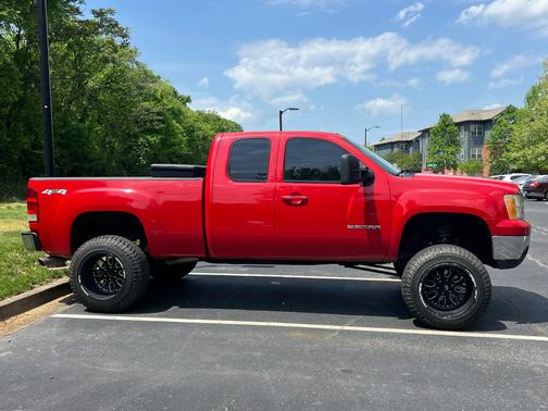 Red 2011 GMC Sierra 1500 SLT