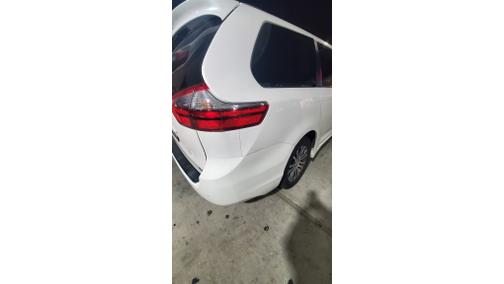 2020 Toyota Sienna XLE