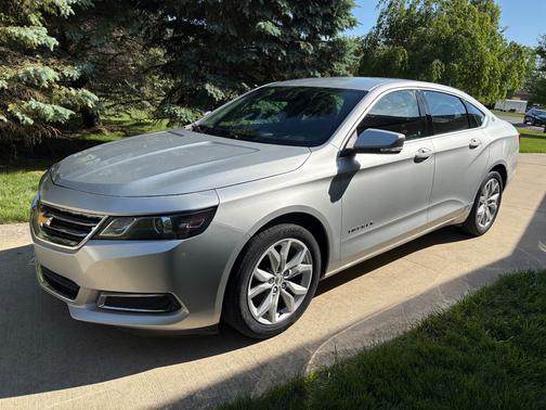 Silver 2016 Chevrolet Impala LT