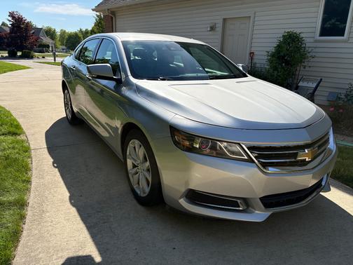 Silver 2016 Chevrolet Impala LT