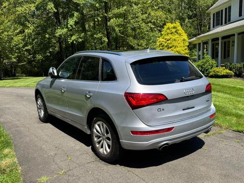 Silver 2016 Audi Q5 2.0T Premium Plus