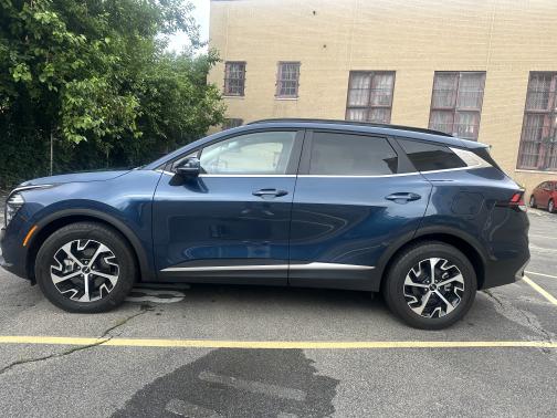 2024 Kia Sportage Hybrid EX