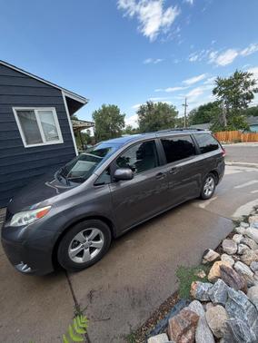 Gray 2014 Toyota Sienna LE