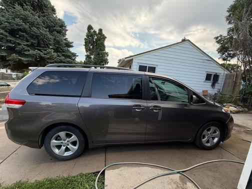 Gray 2014 Toyota Sienna LE