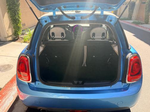 Blue 2015 MINI Hardtop Cooper