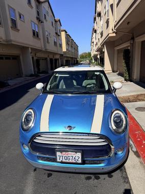 Blue 2015 MINI Hardtop Cooper
