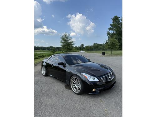 2011 INFINITI G37 Base