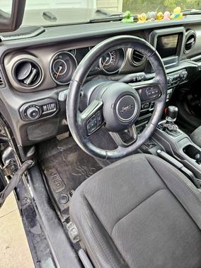2022 Jeep Wrangler Unlimited Willys