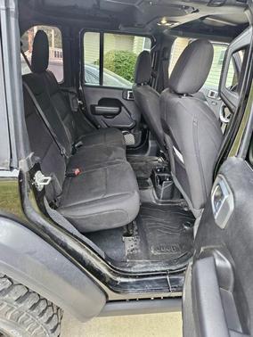 2022 Jeep Wrangler Unlimited Willys