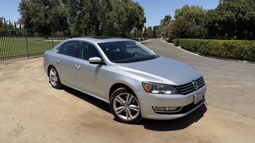 Silver 2014 Volkswagen Passat 2.0L TDI SEL Premium