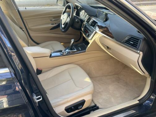 2013 BMW 328 i xDrive