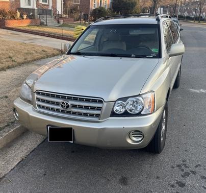 2002 Toyota Highlander Base
