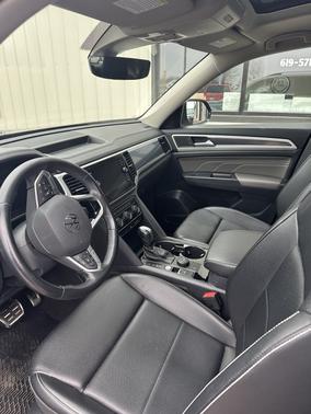 2021 Volkswagen Atlas 3.6L SEL R-Line