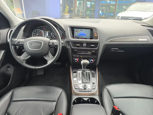 Black 2015 Audi Q5 3.0T Premium Plus
