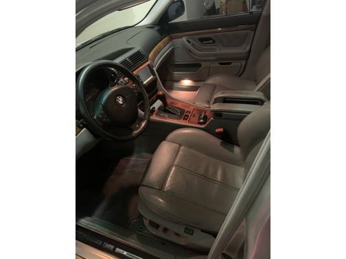 2001 BMW 740 i
