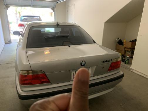 2001 BMW 740 i