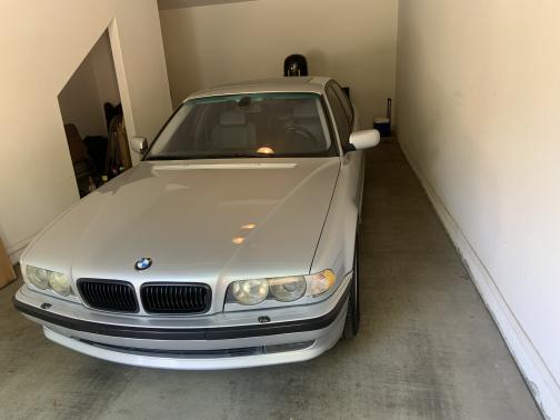 2001 BMW 740 i