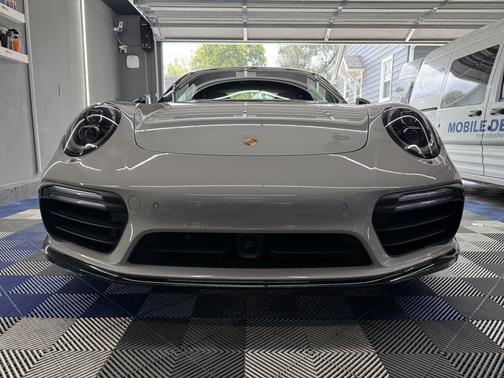 2018 Porsche 911 911 Turbo S