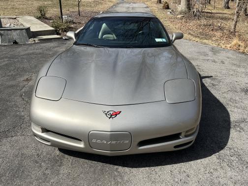1998 Chevrolet Corvette Base