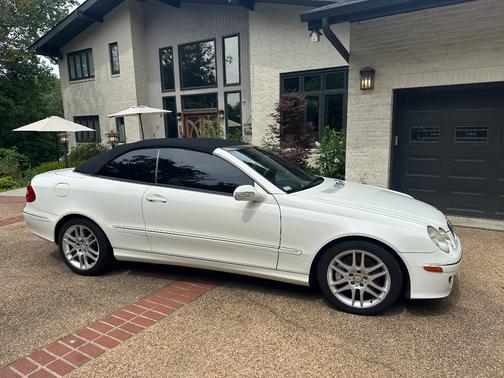 White 2008 Mercedes-Benz CLK-Class CLK 350