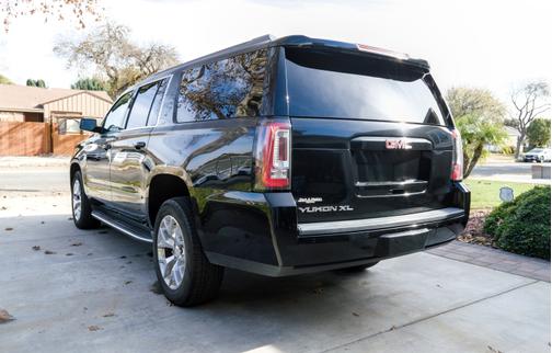 2018 GMC Yukon XL SLE