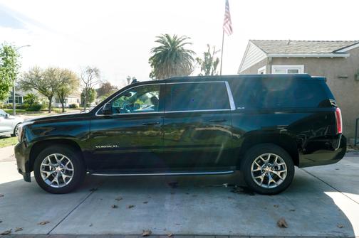 2018 GMC Yukon XL SLE