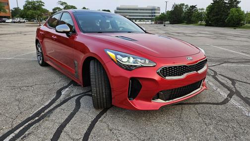 2019 Kia Stinger GT2