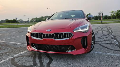 2019 Kia Stinger GT2