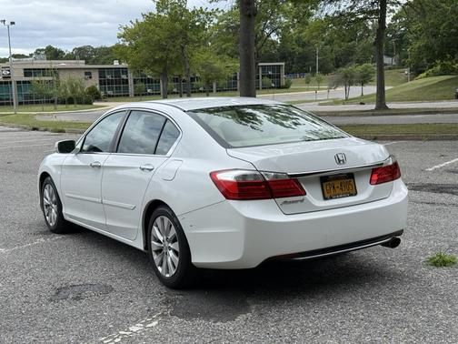 White 2014 Honda Accord EX-L