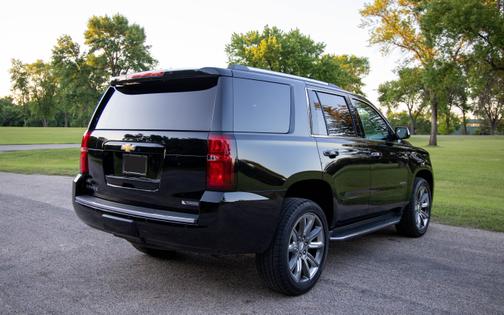 Photo 4 of 27 of 2018 Chevrolet Tahoe Premier