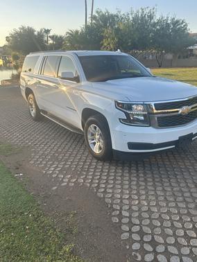 White 2016 Chevrolet Suburban LT