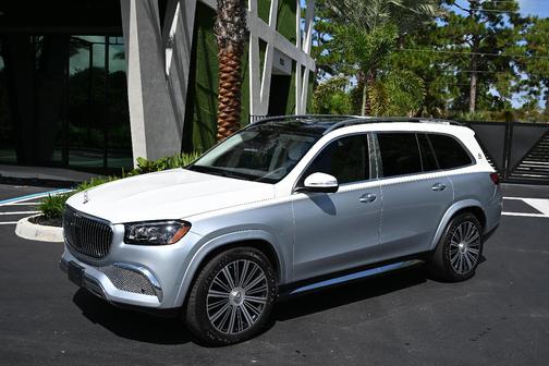 White 2023 Mercedes-Benz Maybach GLS 600 4MATIC