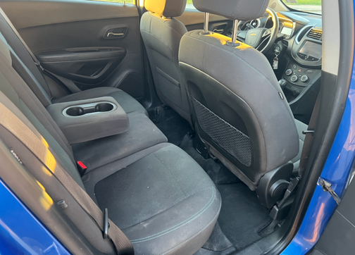 Blue 2016 Chevrolet Trax LS
