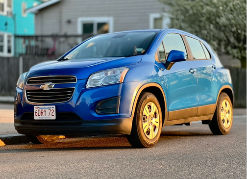 Blue 2016 Chevrolet Trax LS
