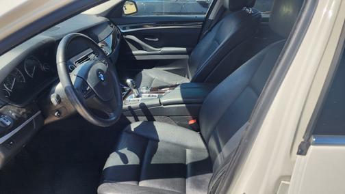White 2013 BMW 528 i