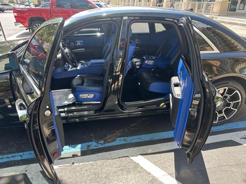 2017 Rolls-Royce Ghost Base